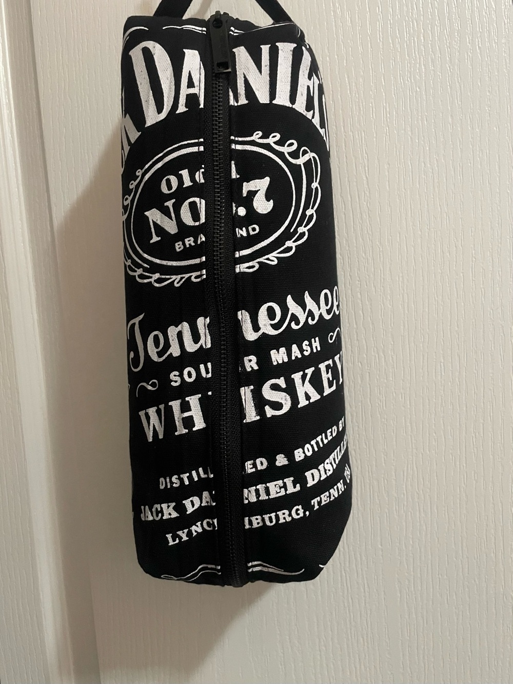 Jack Daniels Black and White Toiletry / Bottle Bag
